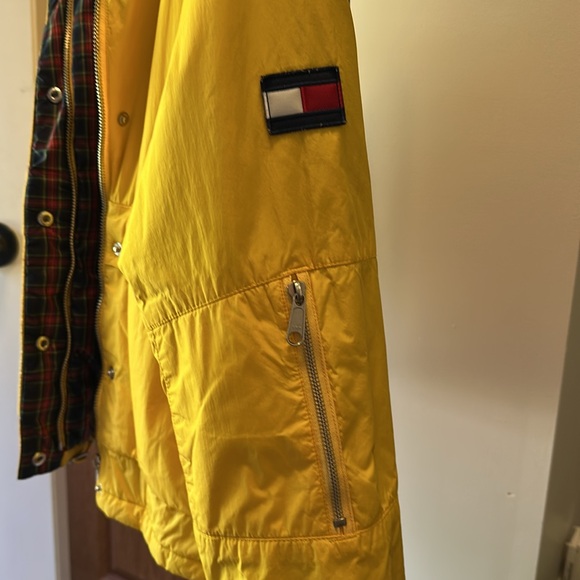 Tommy Hilfiger Yellow Zipper and Snap Jacket with Hood - Picture 11 of 12